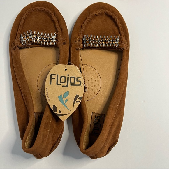 Flojos NWT‎ jeweled soft slip on Flat moccasins chestnut brown women's 8 - Picture 1 of 4